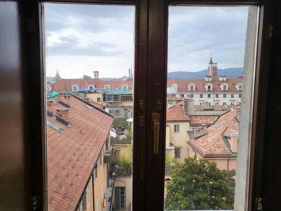 토리노 Mansarda Di Charme Con Vista 아파트 외부 사진